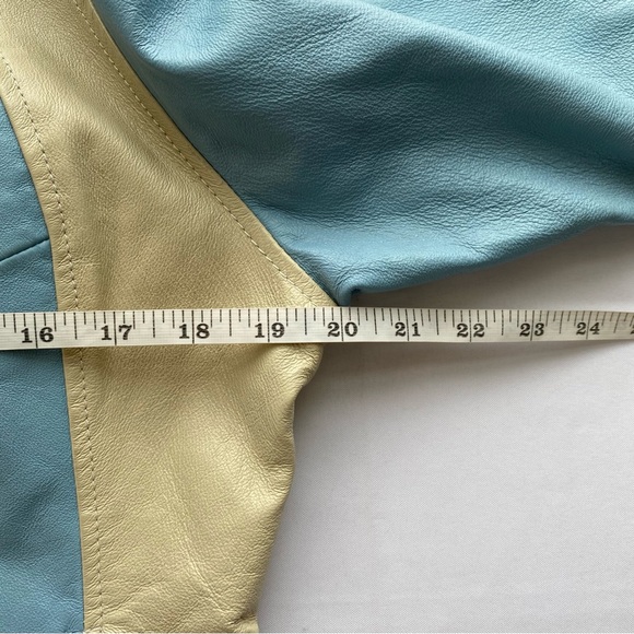 Rare VTG Y2K Wilsons Leather Baby Blue/ Cream Retro Moto Leather Jacket Large - Picture 14 of 15